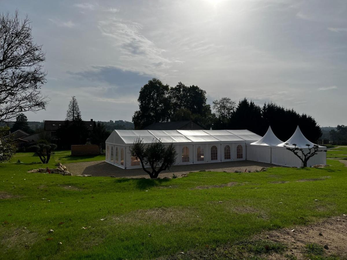 Le Logis Des Quatre Puits Acomodação com café da manhã Neuvicq-Montguyon Exterior foto